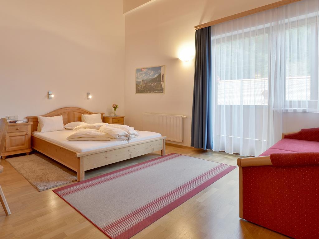 Ferienwohnungen Haus Der Mitte Mayrhofen Rom bilde
